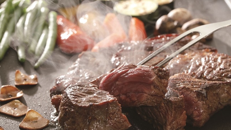 オールデイダイニング フォンテーヌの施設画像1