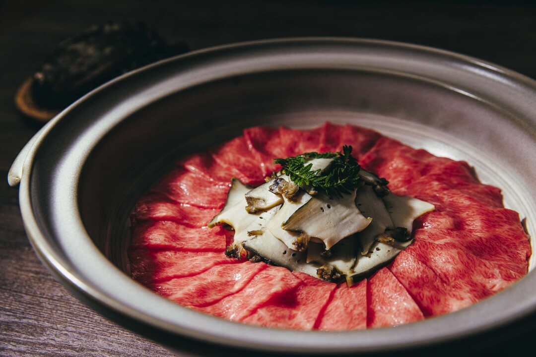 うしめろ USHIGORO S. SHINJUKU （ウシゴロ エス）のご予約 - 新宿三丁目/焼肉