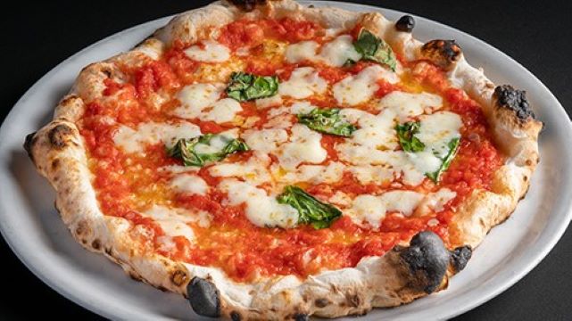 ストラーザ　ユーバ　バートン　fr PIZZA STRADA - Restaurant Guide - TableCheck