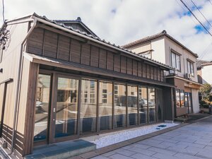 e04e0398.jpg?1726648760