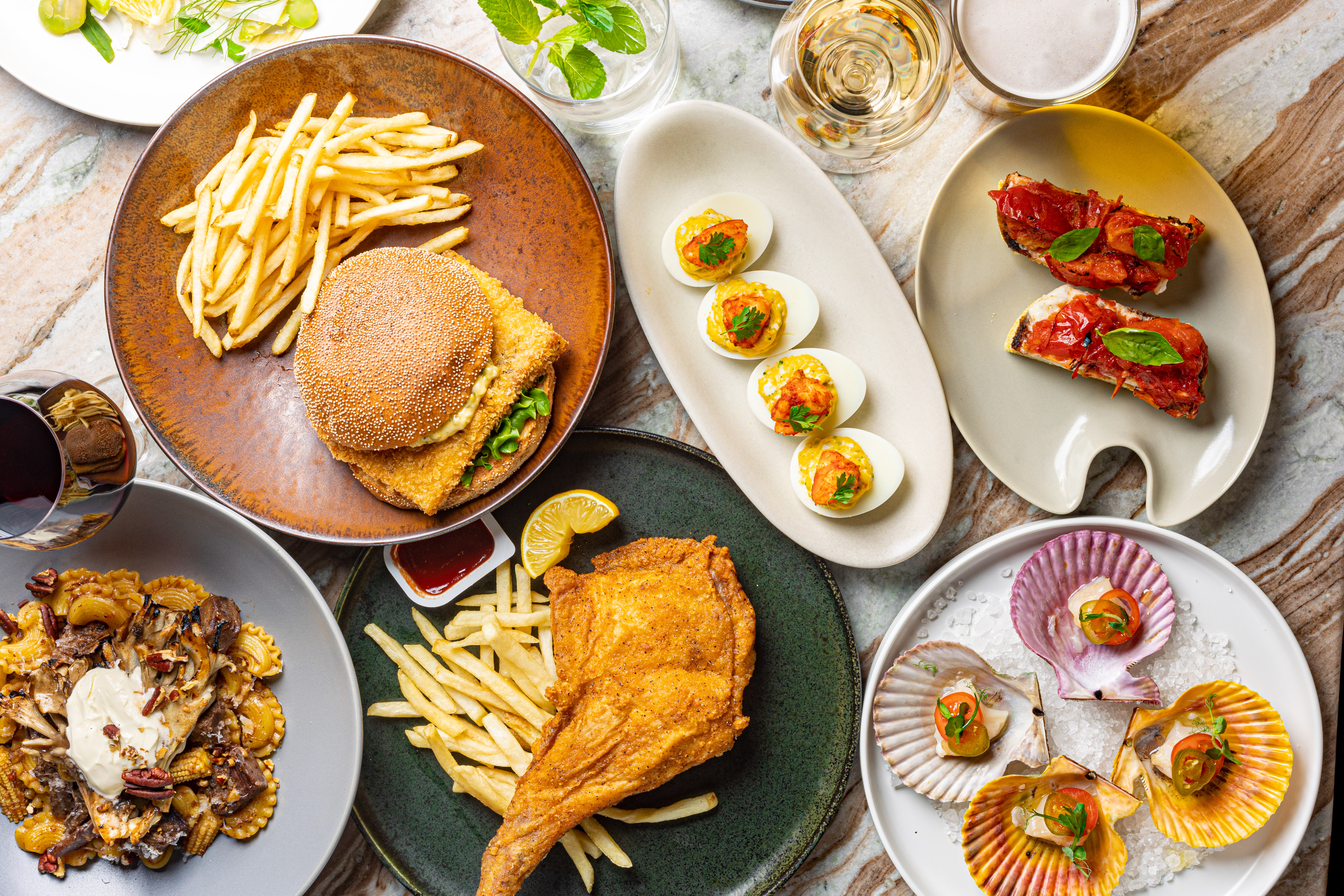 THE CRAFT BAR AND GRILL(福岡)の施設画像1