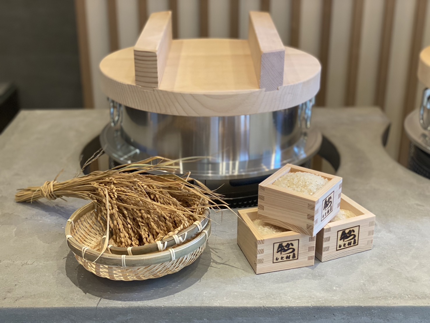 京都 牛かつ もと村 新京極店の施設画像1