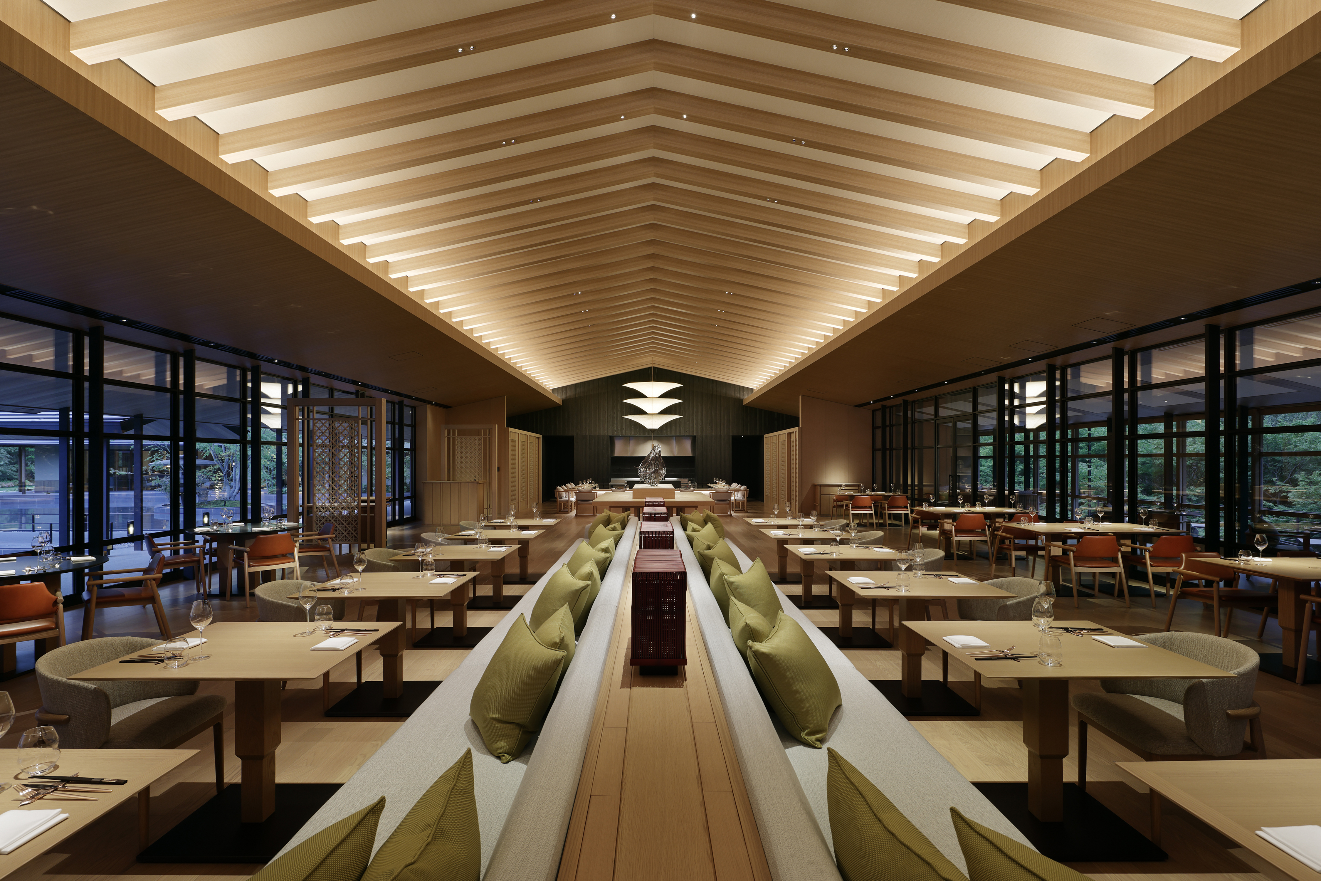 オールデイダイニング「TENJIN」 / ROKU KYOTO, LXR Hotels & Resortsの施設画像1