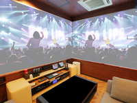 130型壁二面スクリーン（禁煙）