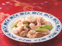 【TAKEOUT】エビの塩味炒め（油泡蝦仁）