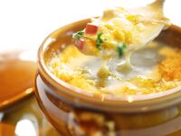 Ruby's New England Clam Chowder