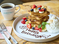 [Celebrations & Anniversaries] Dessert Platter with Message (Serves 2)
