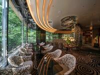 鮑と厳選牛ランチコース