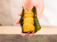 期間限定【お盆特別コース】¥15,000-（飲み物代込、消費税込、サービス料込）コースは¥25,000-相当