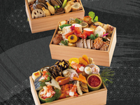 ②六つ葵　特選紀州三段重