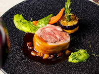 【Restaurantエリア｜ディナー】～春爛漫 Le Beurre Noisette spécialitéコース（全6品）～