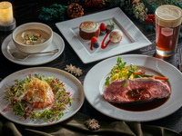 Christmas Dinner Course, Indoor Dining Table