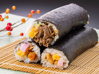 【TAKE OUT】煮穴子太巻寿司　2,000円