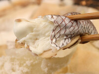 Plato de arroz con dorada 8.800 yenes (IVA incluido)