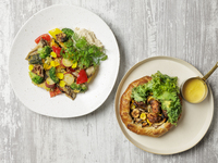 Lunch Reservation: Please choose from the menu on the day.