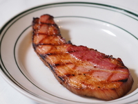 【TAKEOUT】SIZZLING  BACON – EXTRA THICK, BY THE SLICE　シズリング ベーコン