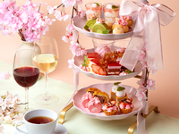 [Aquarium Afternoon Tea] Enjoy a sparkling pink blossom afternoon tea with wine and coffee as much as you like!