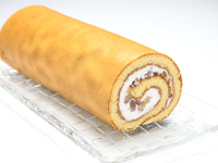 Marron Roll Cake (23 cm, 8 cm diameter)