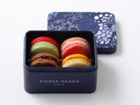 Assortiment de 4 Macarons "Signature Noël" 