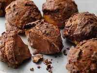 ショコラシュークリーム - 2個入り