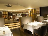 《Counter seat》 Book a table