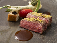 HIGASHIYAMA LUNCH　【開業記念/近江牛ロースの網焼き】