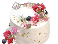 シーズンショートケーキ 生クリーム　6号サイズ