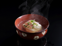 Kaiseki Course Cuisine　JPY 50,000