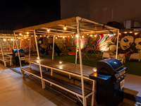 カジュアルエリア[夜]