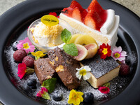 【お祝いに】アニバーサリーデザートプレート　