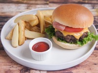 UMAMI ハンバーガー