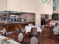 【オンライン限定スペシャルオファー】ディナーコース「ラ ベデュータ」