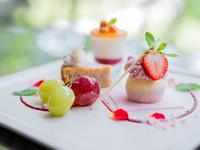 午餐時間：換成甜點拼盤