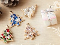 12/2（火）スワロフスキーのアクセサリー作り