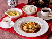 中華月替りランチ