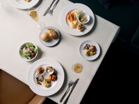 ＜ランチ＞コースArt　（前菜、メイン、デザートなど全5皿）(￥6.000)
