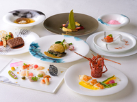 【风土】龙虾、鲍鱼排、松阪牛肉等8道菜。仅限桌位预订。包含您选择的一杯饮料。