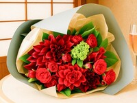 Seasonal bouquet L size