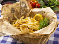 フレンチフライドポテト（200g）※3〜4名分程度