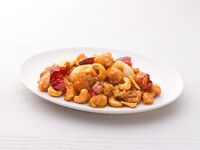 【アラカルト】41.鶏肉とカシューナッツの四川唐辛子炒め　小盆