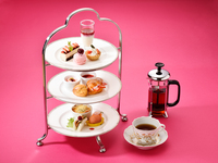 アフタヌーンティーセット+スパークリングワイン付