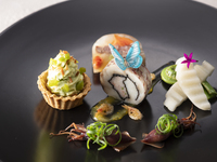 【ランチコース　炎Yan（イェン）】ふかひれの土鍋ご飯に十勝ハーブ牛のオイスターソース炒め全6品＋1ドリンク