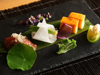 美食三昧 鮨し懐石