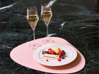 Message Dessert Plate Service Request (*Please include this order with your meal)