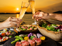 【2F屋上限定】サンセットプラン ピザが楽しめる人気プラン