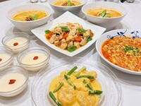 ■3名様よりホール席予約可｜税込2,980円｜名物 担々麺入りビジネスランチコース｜サービス料・チャージ料0円