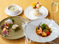 PREFIX DINNER with Glass of Sparkling Wine