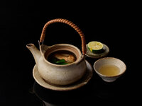 九谷五彩【松茸土瓶蒸し】《伊兵衛》