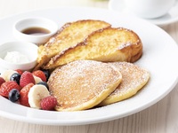 FRENCH TOAST & PANCAKE HALF & HALF