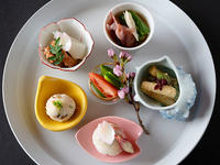 Kaiseki: Nadeshiko (table seating)